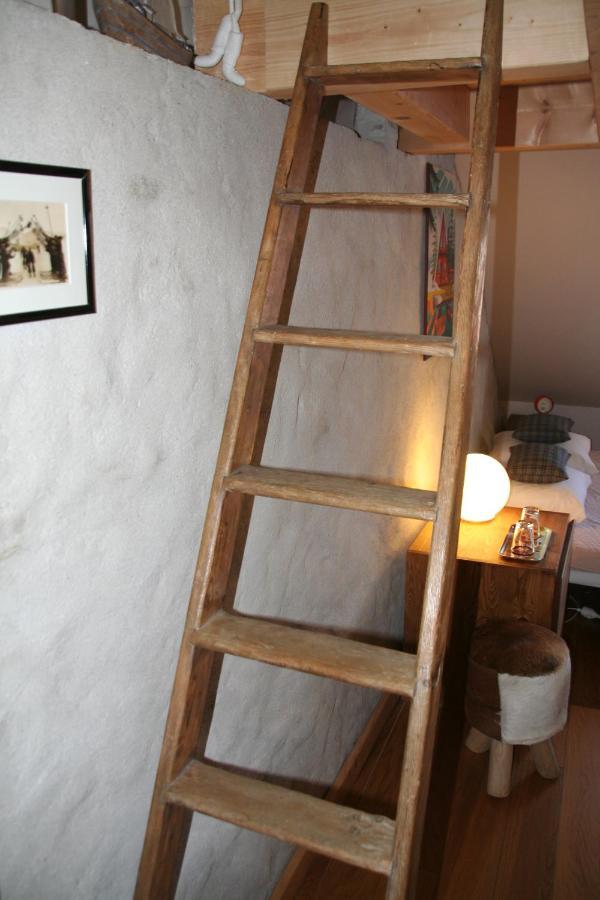 Nid Douillet Bed & Breakfast Annecy Bagian luar foto
