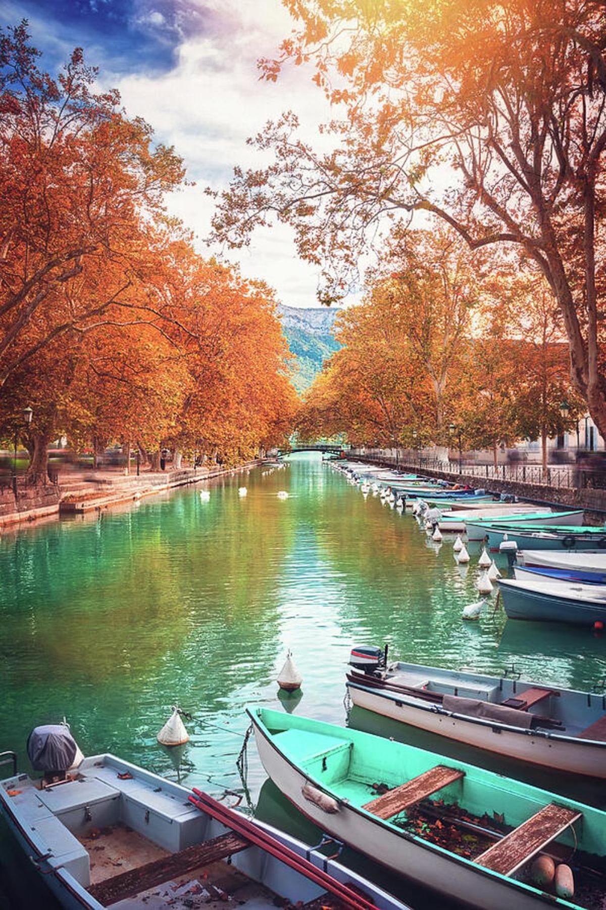 Nid Douillet Bed & Breakfast Annecy Bagian luar foto