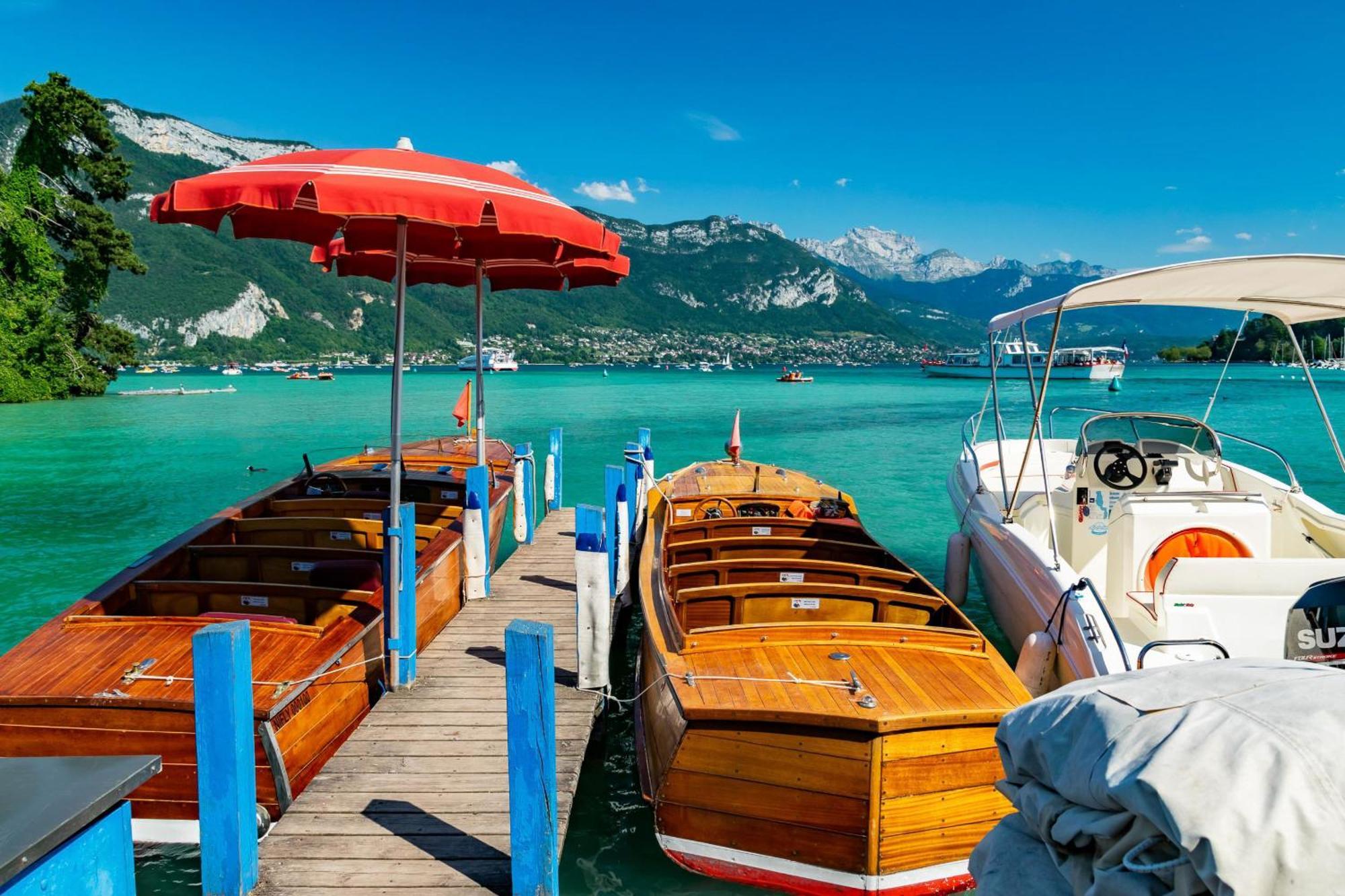 Nid Douillet Bed & Breakfast Annecy Bagian luar foto